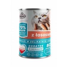 Frendi z łososiem w sosie